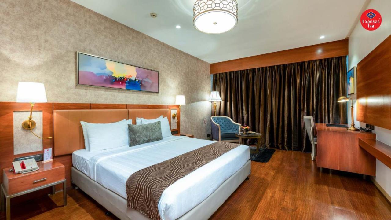 Express Inn The Business Luxury Hotel Nashik Exterior foto
