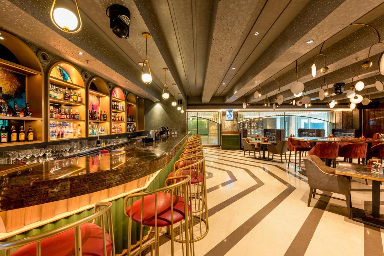 Express Inn The Business Luxury Hotel Nashik Exterior foto