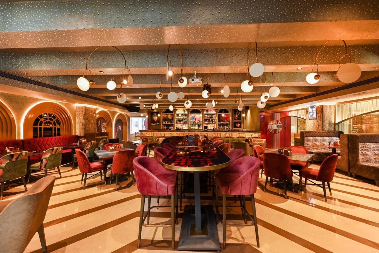 Express Inn The Business Luxury Hotel Nashik Exterior foto