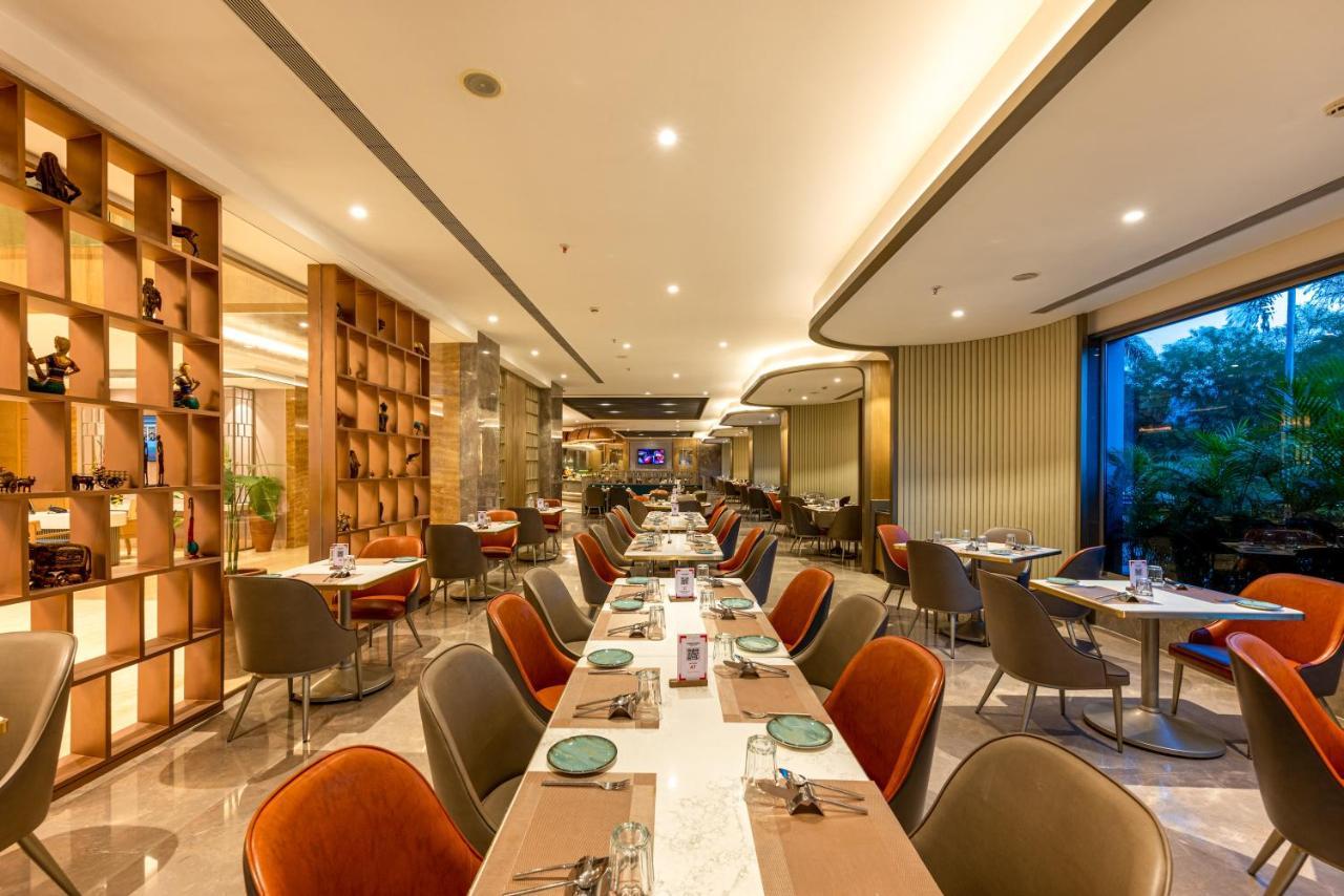 Express Inn The Business Luxury Hotel Nashik Exterior foto